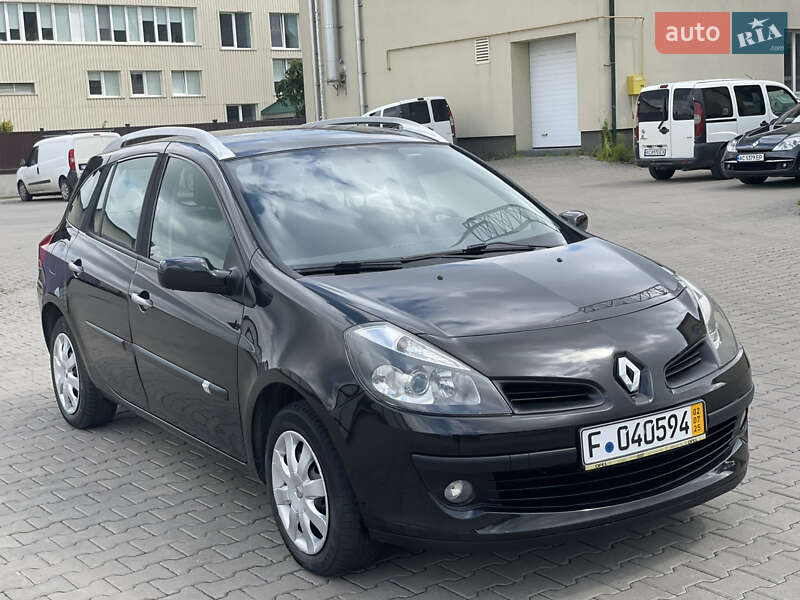 Хэтчбек Renault Clio 2008 в Луцке