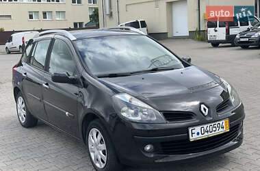 Хэтчбек Renault Clio 2008 в 