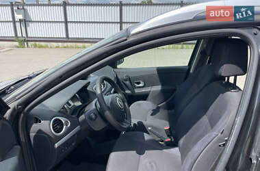Хэтчбек Renault Clio 2008 в 
