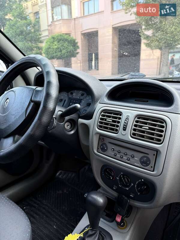Renault Clio 2006