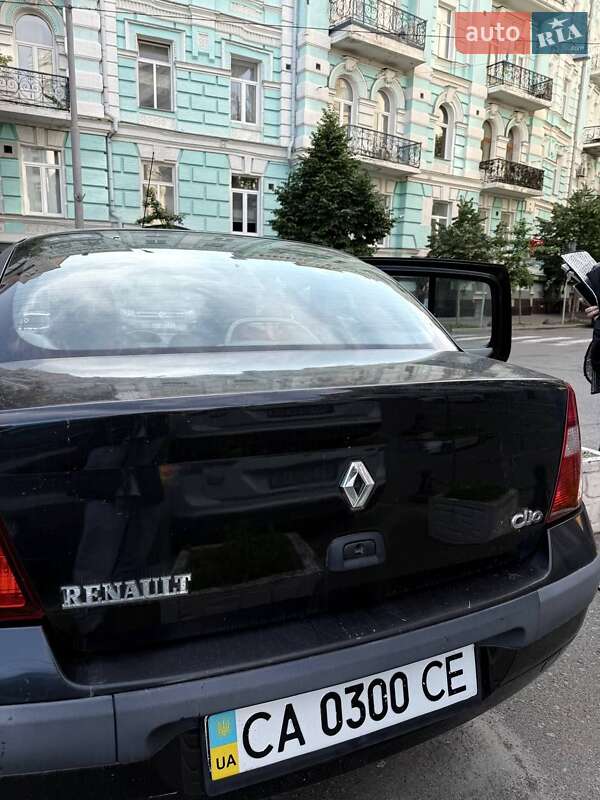 Седан Renault Clio 2006 в Киеве