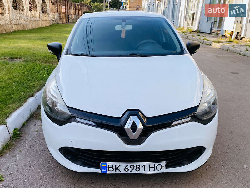 Хэтчбек Renault Clio 2013 в Ровно