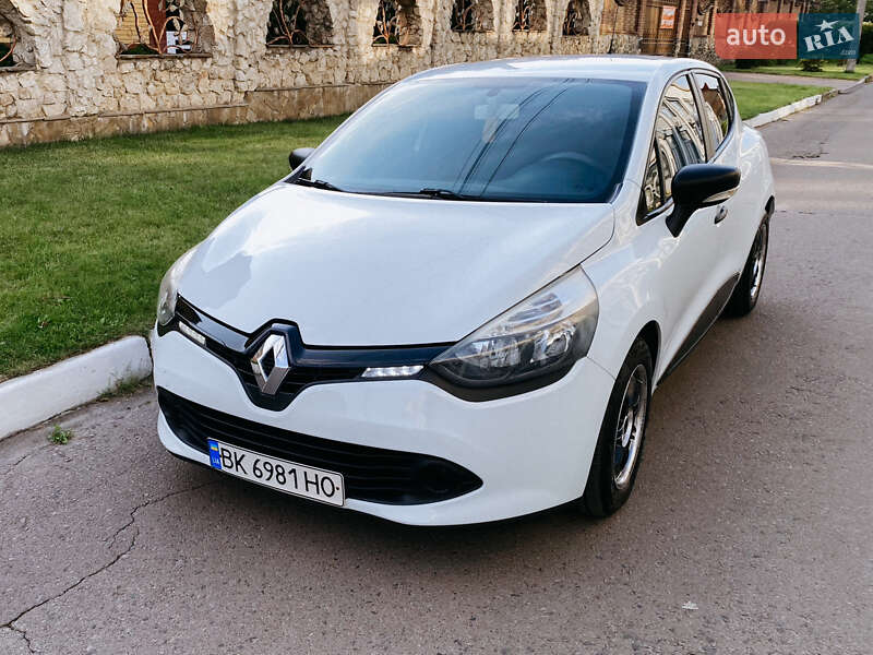 Хэтчбек Renault Clio 2013 в Ровно