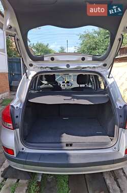 Хэтчбек Renault Clio 2012 в 