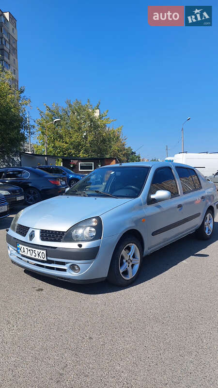 Renault Clio 2003