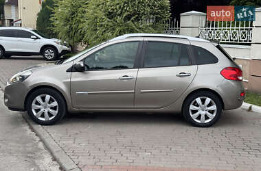 Универсал Renault Clio 2010 в 