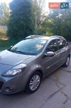 Универсал Renault Clio 2011 в 