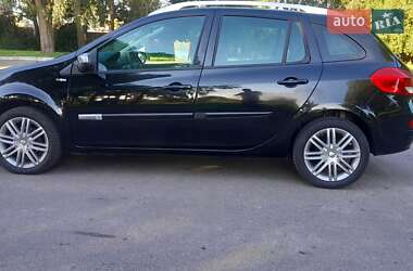 Универсал Renault Clio 2012 в 
