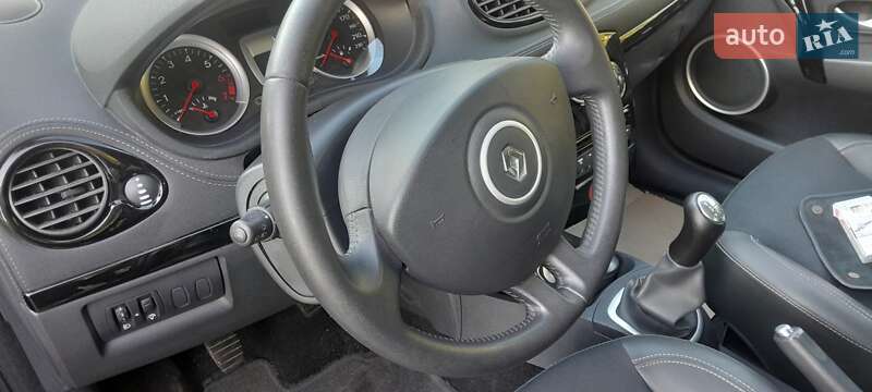 Универсал Renault Clio 2012 в Киеве