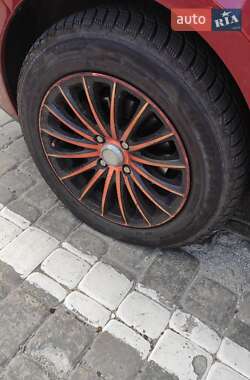 Хэтчбек Renault Clio 2007 в 