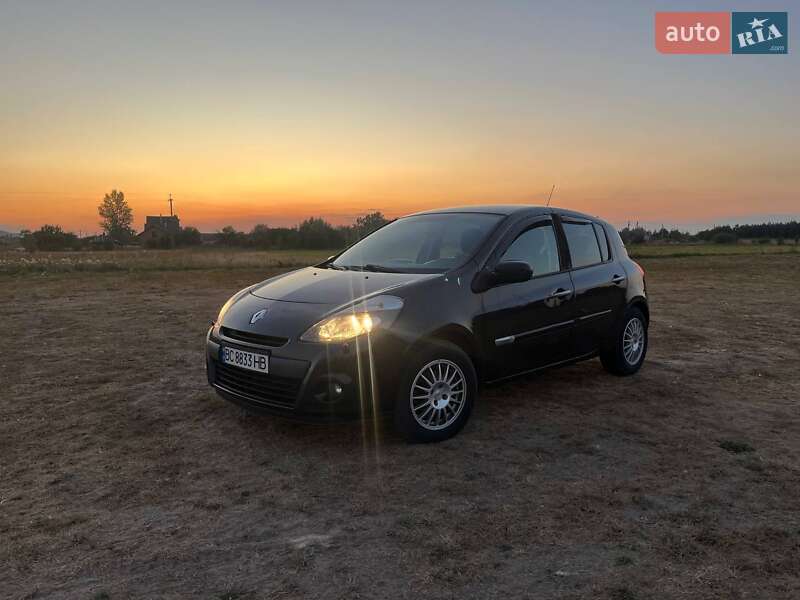 Renault Clio 2011