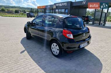Хэтчбек Renault Clio 2012 в 