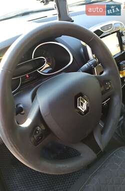 Универсал Renault Clio 2015 в 