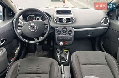 Универсал Renault Clio 2011 в 