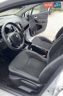 Универсал Renault Clio 2016 в 