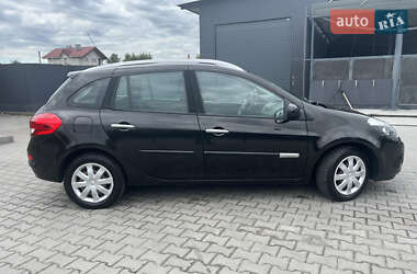 Универсал Renault Clio 2011 в 