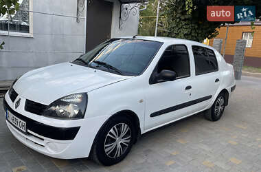 Седан Renault Clio 2006 в Врадиевке