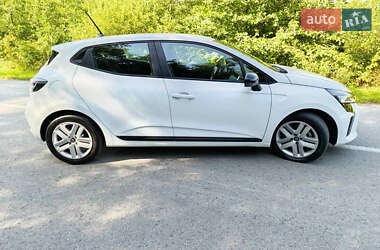 Хэтчбек Renault Clio 2023 в 