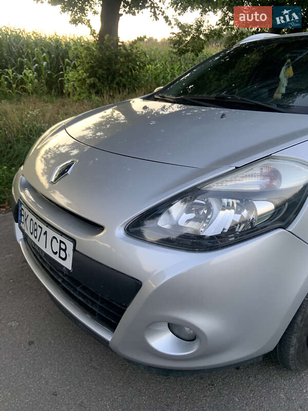 Универсал Renault Clio 2012 в Ровно
