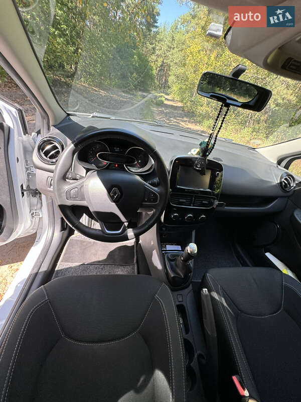 Хэтчбек Renault Clio 2016 в Кобеляках