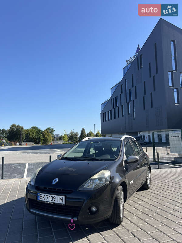 Renault Clio 2011