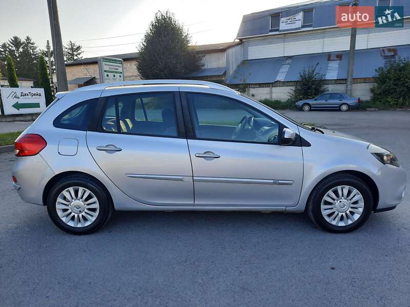 Универсал Renault Clio 2009 в Ровно фото 5 Универсал Renault Clio 2009 в Ровно