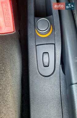 Универсал Renault Clio 2009 в 
