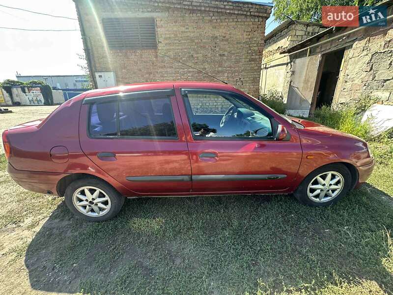 Хэтчбек Renault Clio 2001 в Черкассах