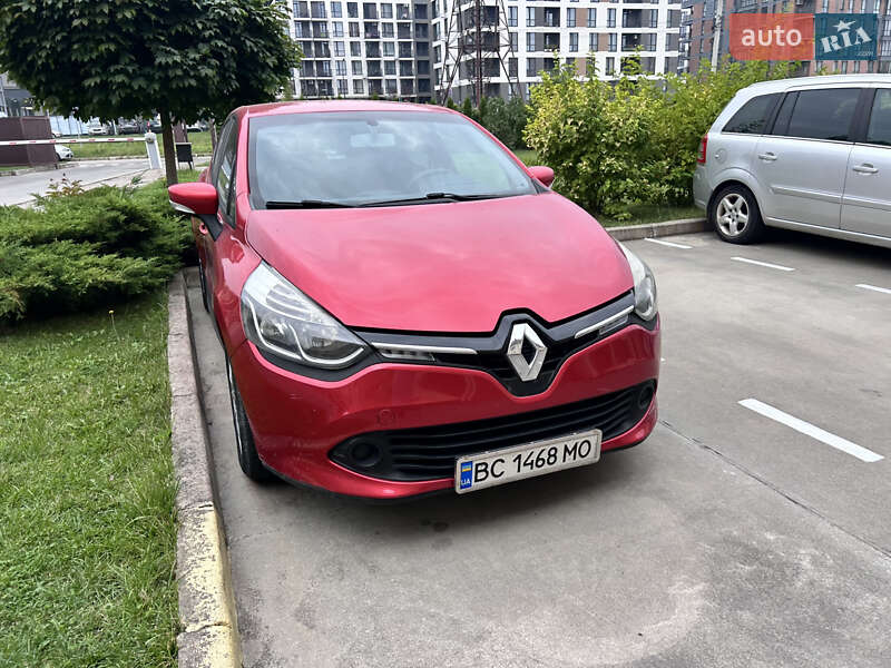 Хэтчбек Renault Clio 2013 в Львове