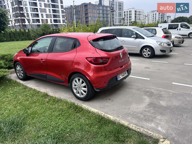 Хэтчбек Renault Clio 2013 в Львове