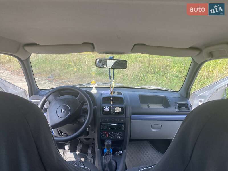 Седан Renault Clio 2006 в Калуші фото 4 Седан Renault Clio 2006 в Калуші
