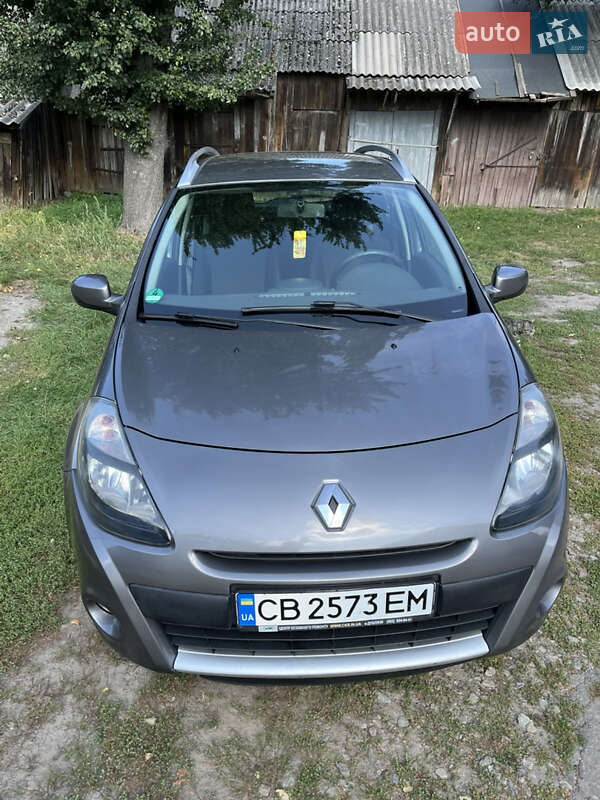 Универсал Renault Clio 2012 в 