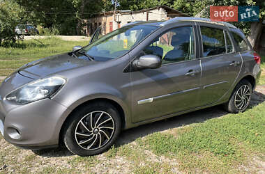 Универсал Renault Clio 2012 в 