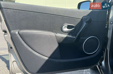 Универсал Renault Clio 2007 в 
