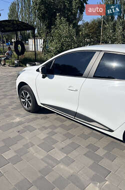 Хэтчбек Renault Clio 2014 в 