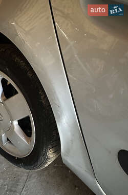 Хэтчбек Renault Clio 2004 в 