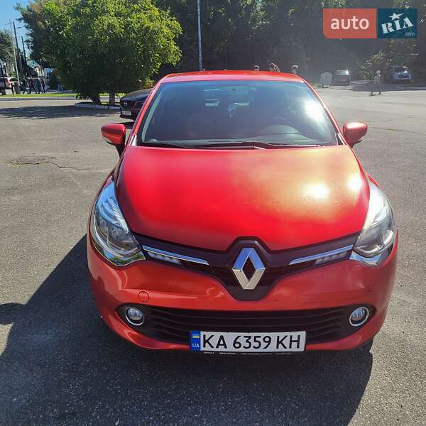 Хэтчбек Renault Clio 2014 в 