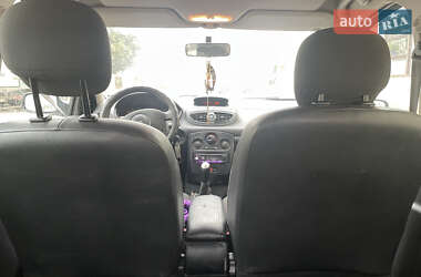 Хетчбек Renault Clio 2008 в 