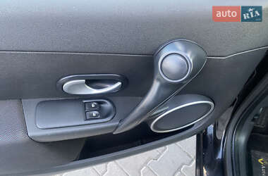 Хэтчбек Renault Clio 2008 в 
