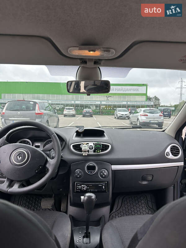 Хэтчбек Renault Clio 2007 в Черновцах