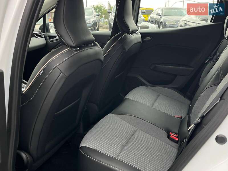 Хетчбек Renault Clio 2024 в Львові