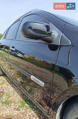 Хэтчбек Renault Clio 2012 в 