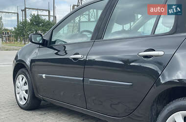 Хэтчбек Renault Clio 2008 в 