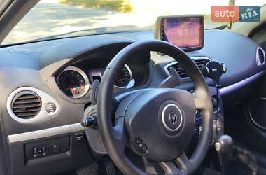 Хэтчбек Renault Clio 2007 в 