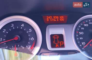 Хэтчбек Renault Clio 2007 в 