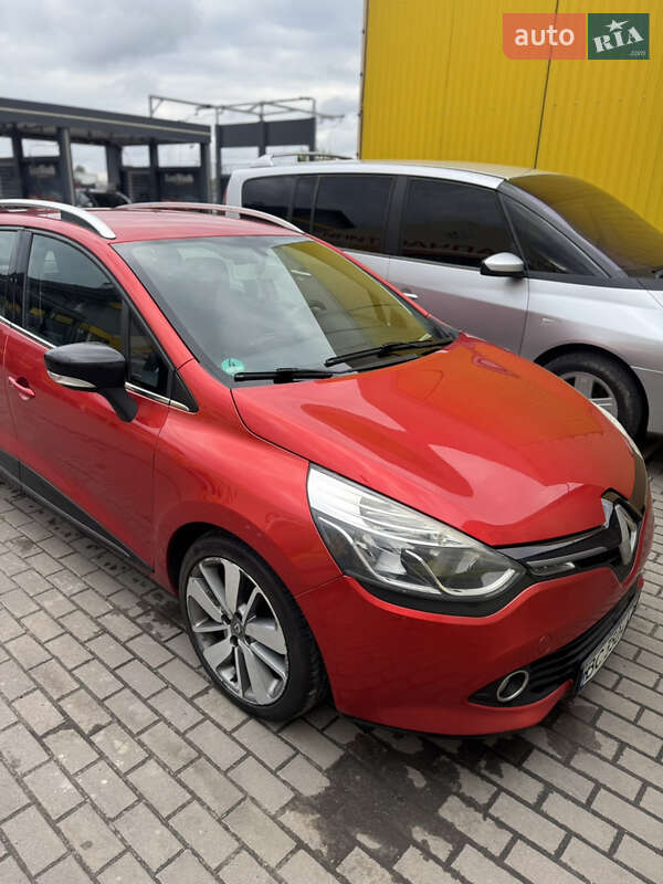 Универсал Renault Clio 2014 в Новояворовске