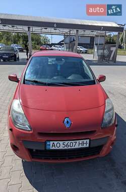 Хэтчбек Renault Clio 2009 в Львове