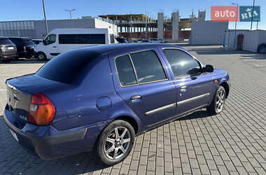 Хетчбек Renault Clio 2003 в 