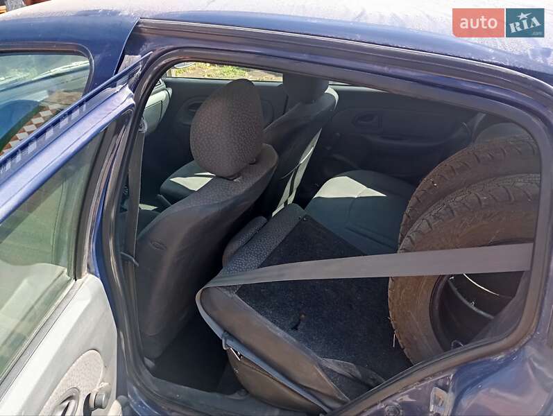 Хэтчбек Renault Clio 2007 в Гоще