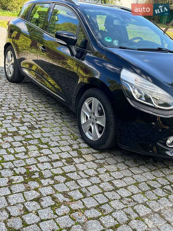Универсал Renault Clio 2015 в Жидачове